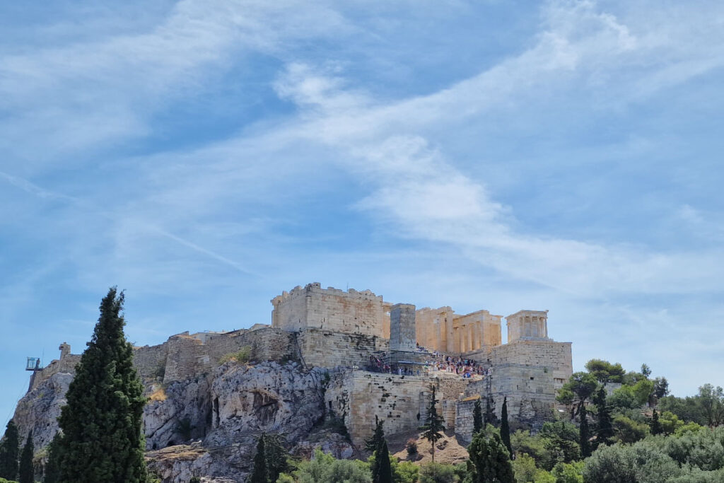 hekatompedon acropolis athens